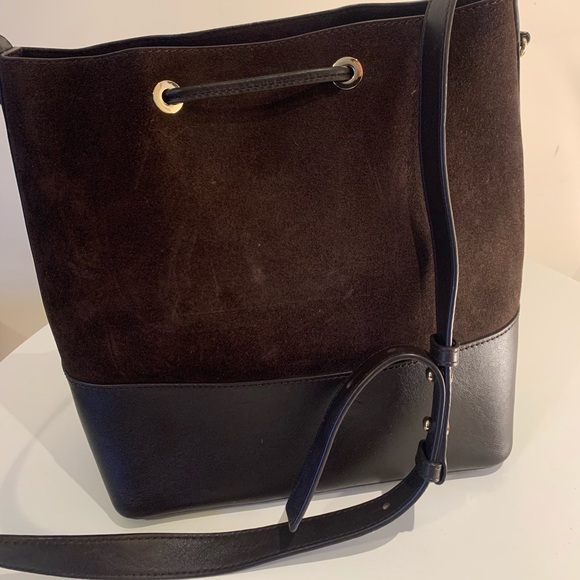 Michael Kors Bucket Bag - Picture 5 of 6